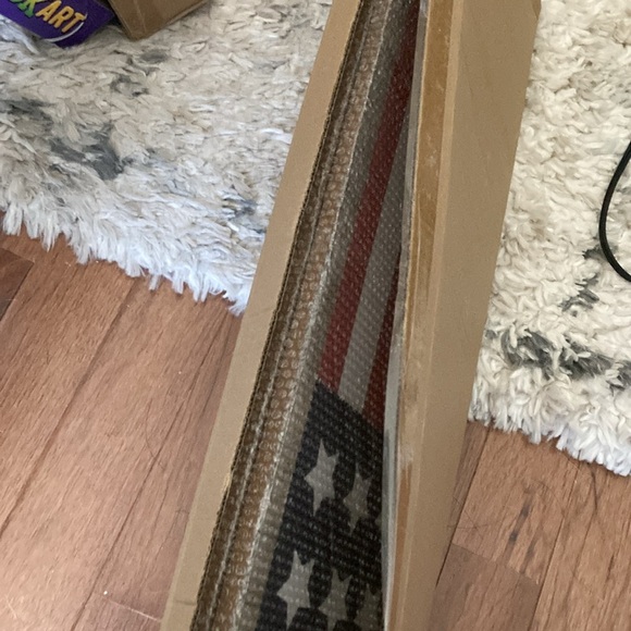 DOUBLE YOUR DÉCOR FLAG/WELCOME SIGN - Picture 3 of 4